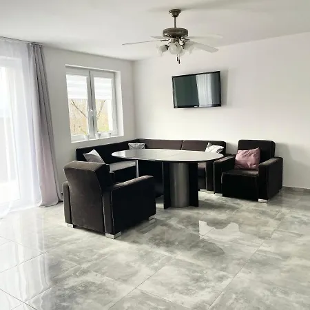 Dom Nad Dworem Vakantiehuis Żywiec